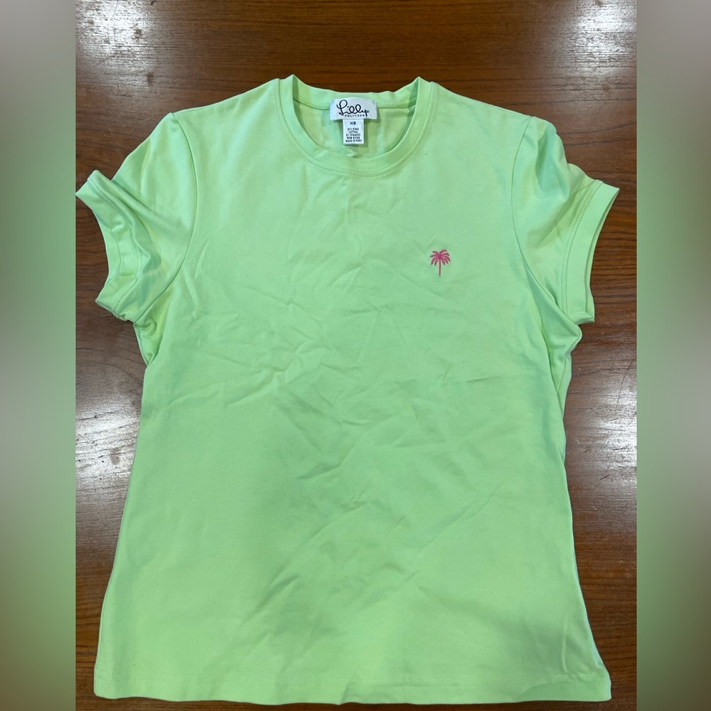 NWOT Lilly Pulitzer T-shirt